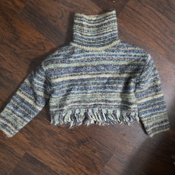 Zara Striped Blue and Cream Turtleneck Cropped Sweater, 6-7 - Picture 1 of 3